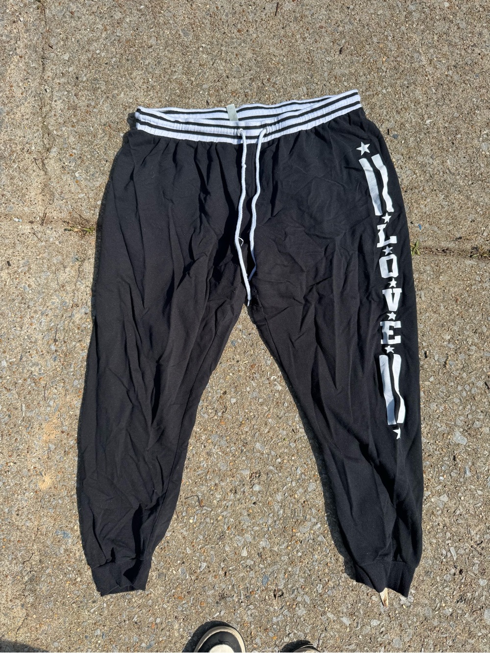 b&b Boutique Plus Black Joggers — 3X